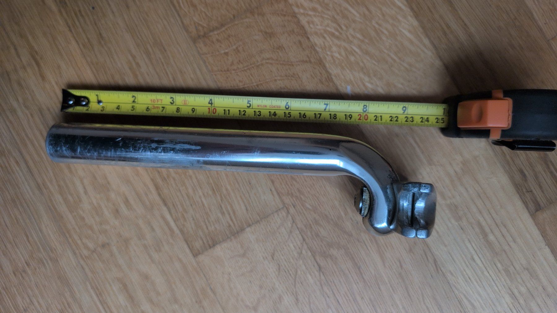 Pezzi di ricambio: Kalloy Sattelstütze Silver 27.0 mm – Usato da Luzern venduto da phi_2jwr