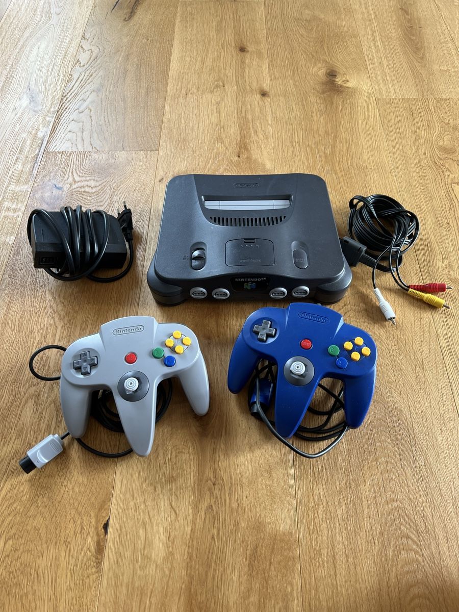 Nintendo Console: Nintendo 64 Konsole TOP – Usato da Schönenbuch venduto da retrohunter