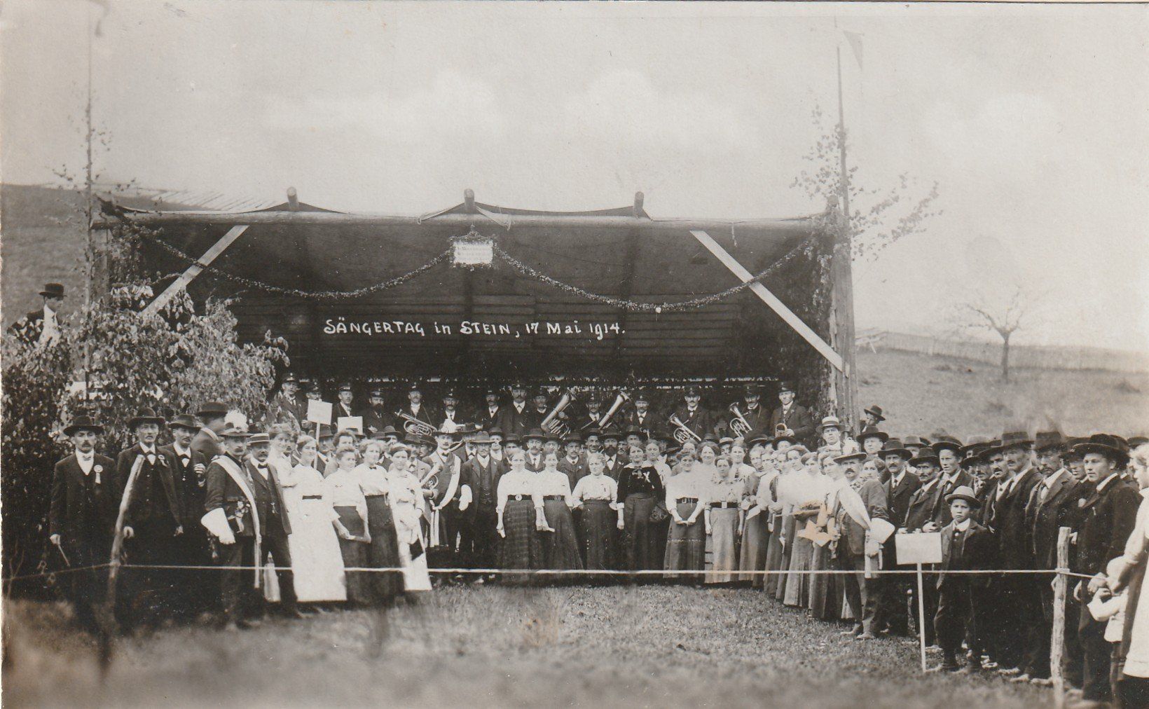 Cartoline postali: Echtfotokarte Stein Sängertag 1914 – Usato da Rorschacherberg venduto da fratovi2