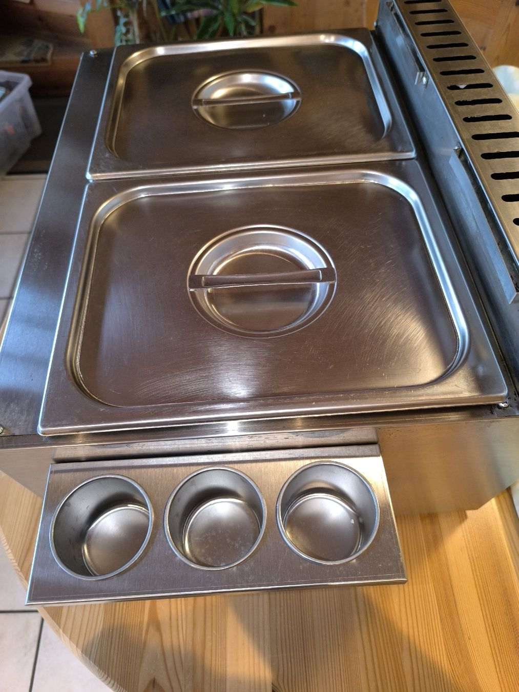 Komplettküchen: Gas Fritteuse mit 2 Brennern  – Gebraucht aus Frutigen von Chenel0815 4