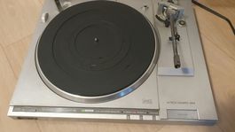 Plattenspieler Hitachi HT-68 Quartz silber gebraucht