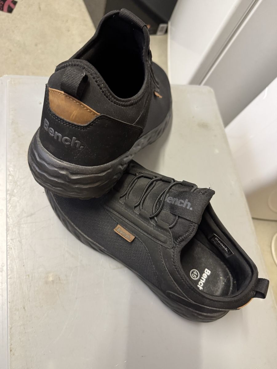 Bench Scarpe da uomo: Bench Sneaker ab 1Fr…. – Usato da Hirschthal venduto da TIP66 1