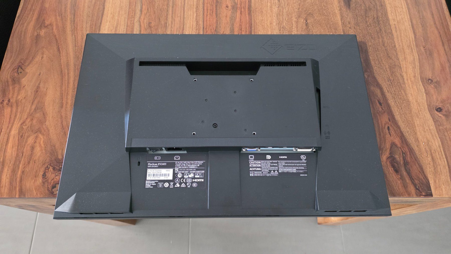 Eizo Monitor: 3x Eizo LA2455 plus Tischhalterung – Usato da Buchrain venduto da Roenen 4