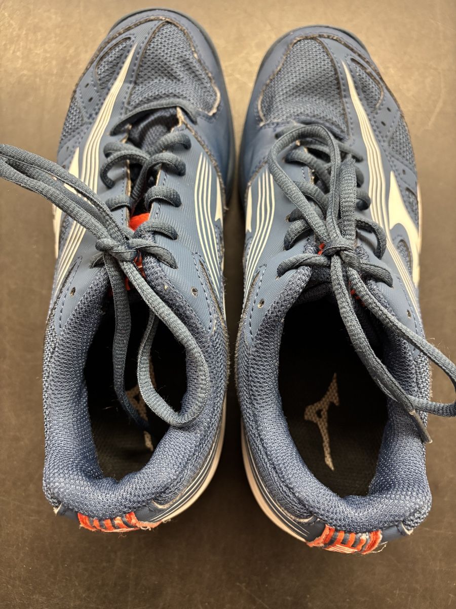 Mizuno Scarpe da uomo: Mizuno Cyclone Speed 3, Hallenschuhe, Grösse 38.5 – Usato da Büren an der Aare venduto da Nikito2001 1