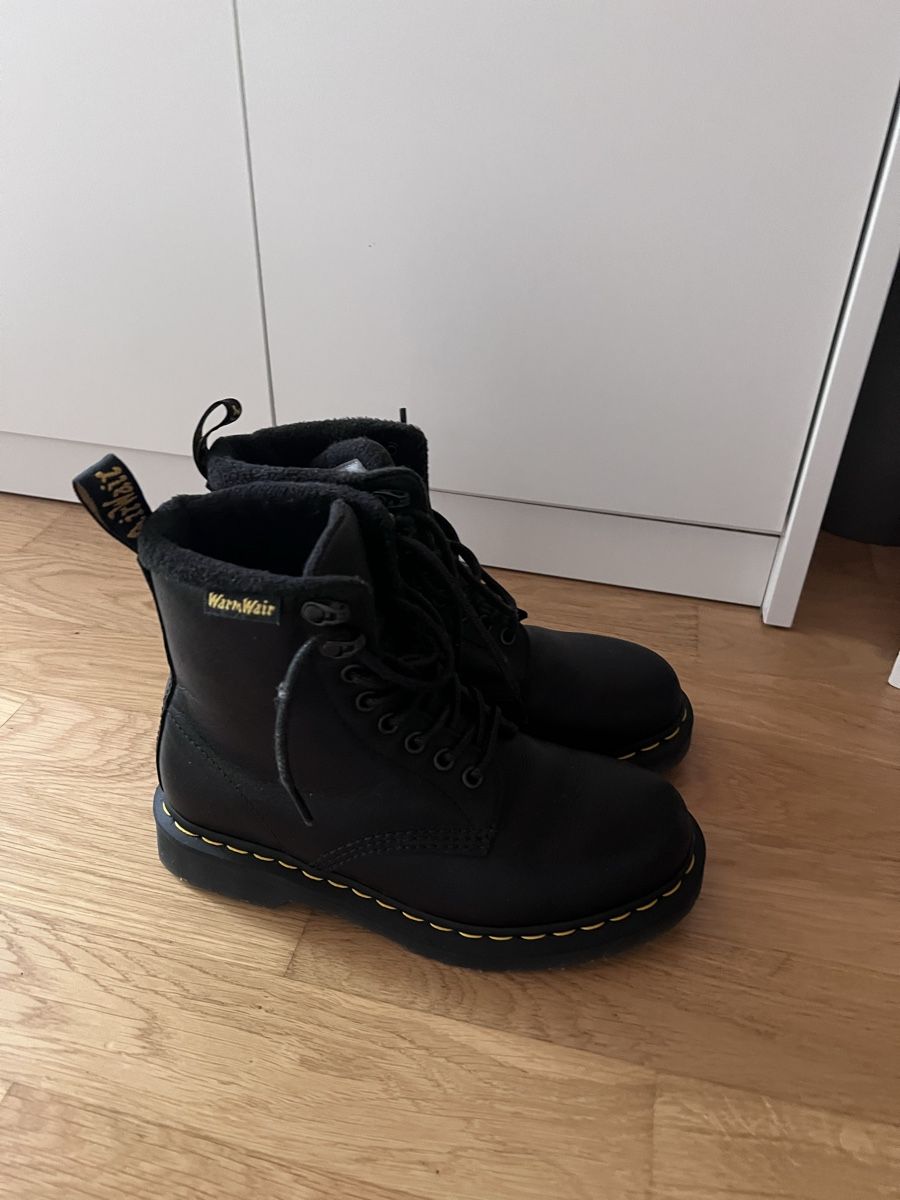 Dr. Martens Scarpe da uomo: Dr. Martens 1460 PASCAL VALOR WP UNISEX – Usato da Langnau im Emmental venduto da sel_dg8g