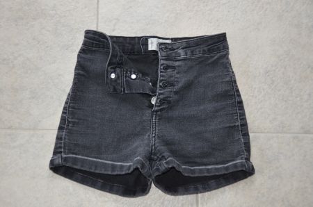 kurze Jeans Hose/Hot Pants/Shorts Tally Weijl Grösse 34