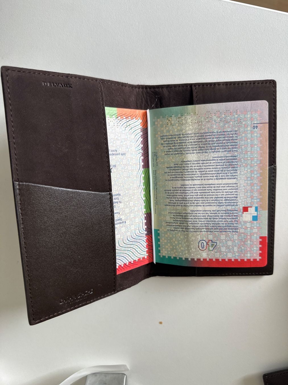 Caran D'Ache Altro in  Abbigliamento & Accessori: Étui carnet Caran D’Ache – Nuovo e nell'imballaggio originale da Muraz (Collombey) venduto da jaoo21 4