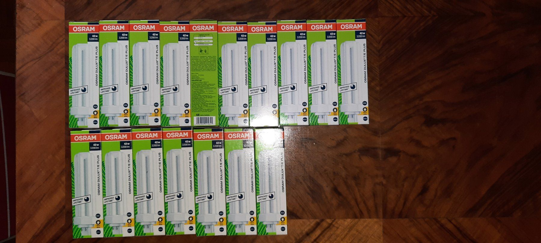 Osram Lampade: OSRAM DULUX T E PLUS 42W 2700lm neu, 17 Stück – Nuovo (secondo la descrizione) da Zürich venduto da Sundriesman
