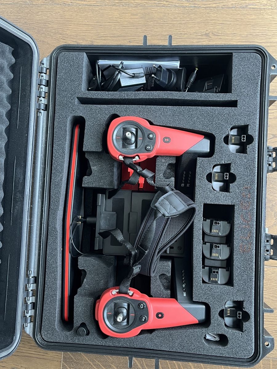 Parrot RC Kits de montage: Drone Parrot Bebop Full Set – D'occasion à Vessy par hug_9qn6 4