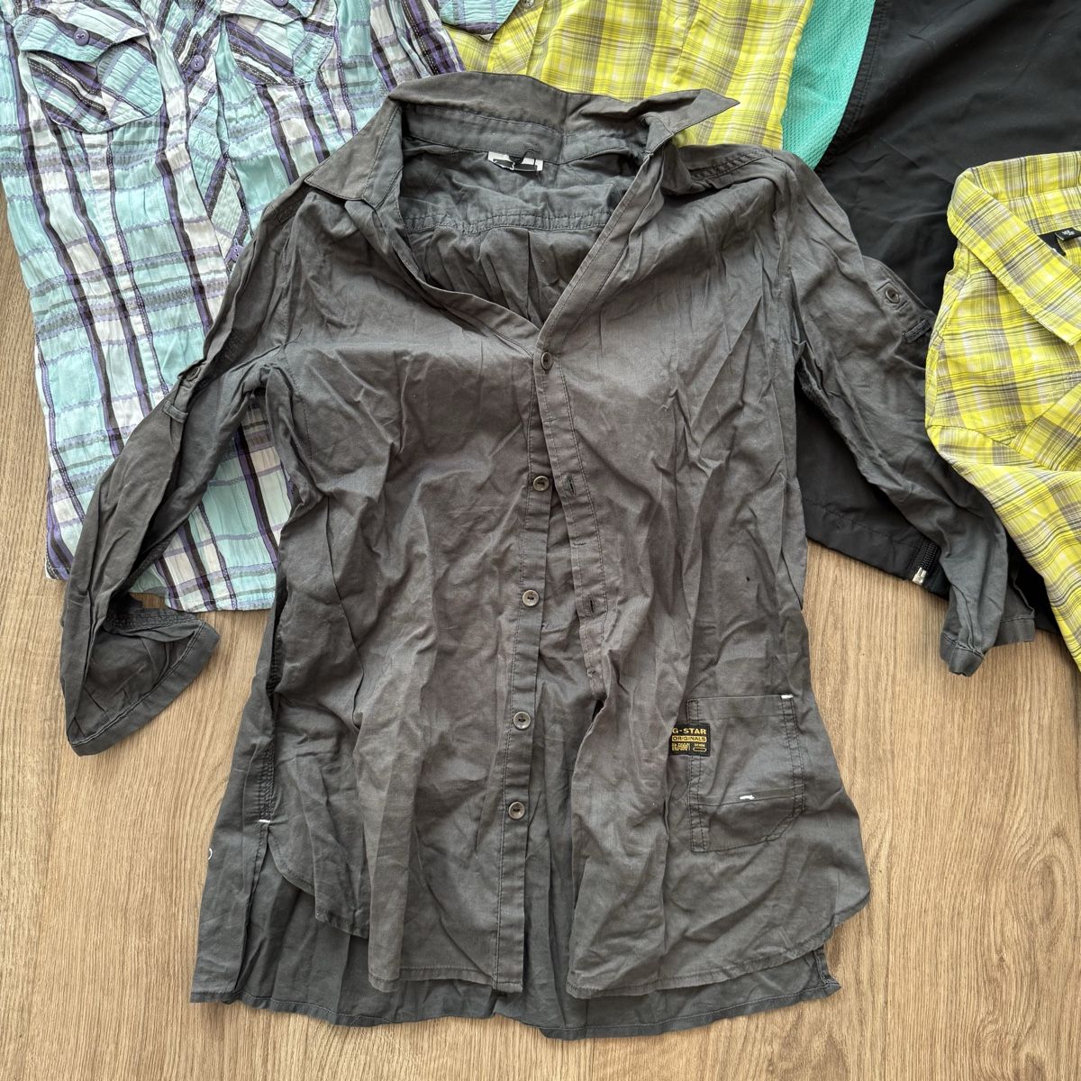 Lotti di vestiti: Kleiderpaket Gr. S – Usato da Fislisbach venduto da KolibriSecondhand 2
