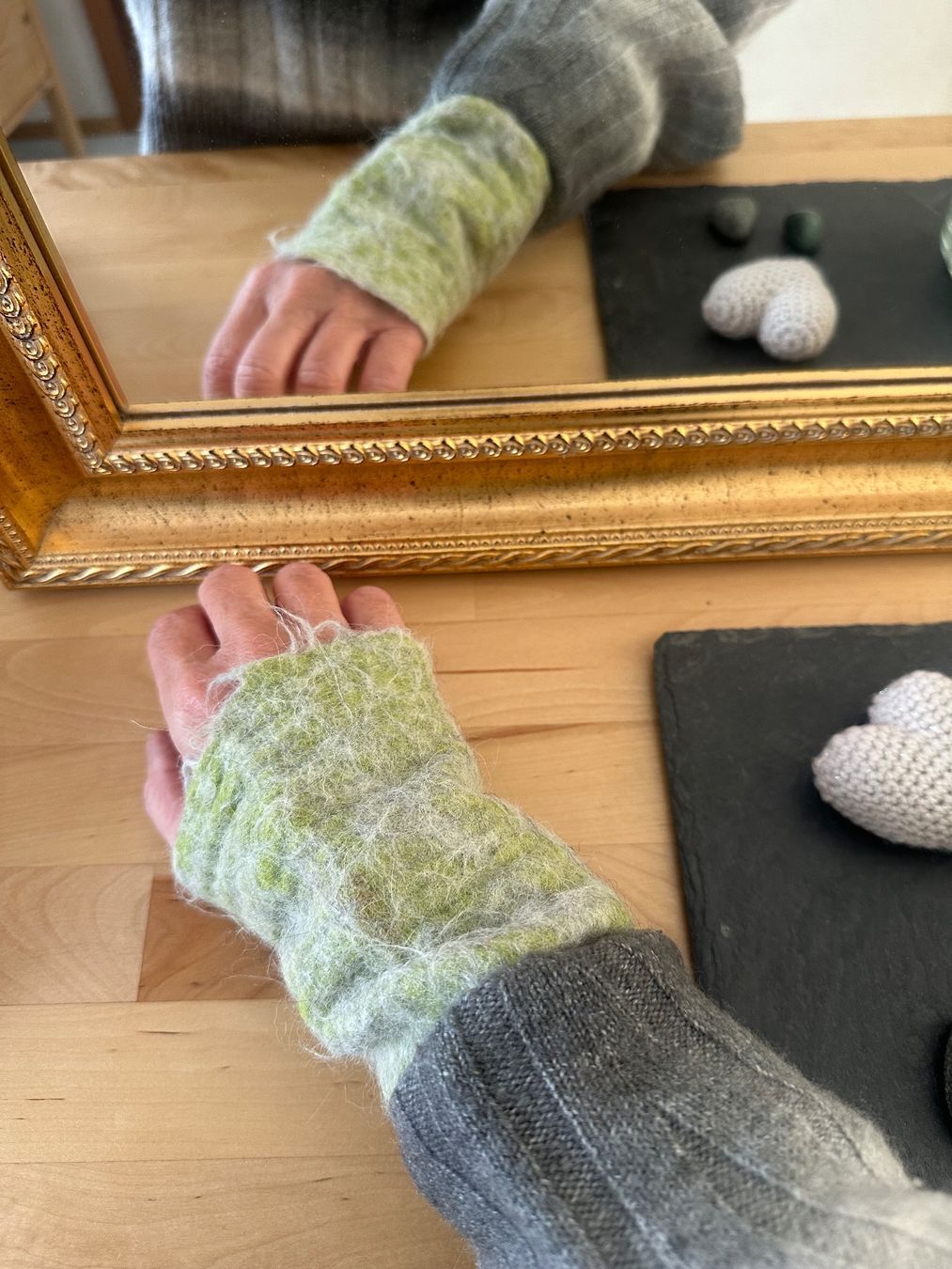 Lotti di vestiti: Set Schal, Stulpen und Handschuhe – Usato da Leuk-Stadt venduto da nadlerhu 3