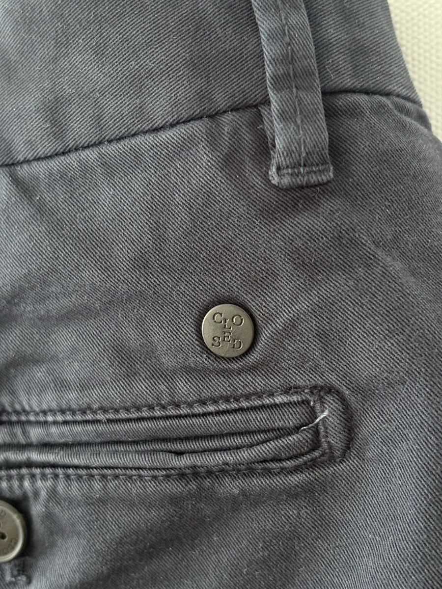 Closed Pantaloni: Chinos Shorts Closed Gr. 33 – Usato da Zürich venduto da auto-moto 4