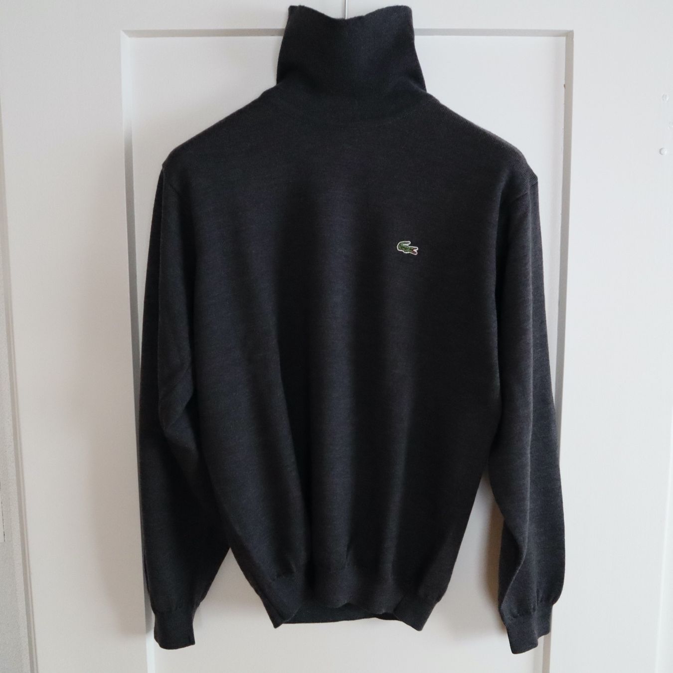 Lacoste Pulls & Sweat-shirts: Rollkragen Pullover Lacoste – D'occasion à Wattwil par edel88 3