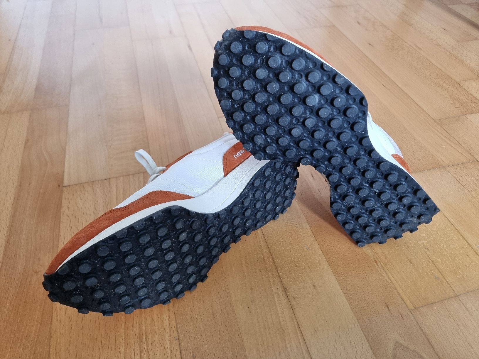 New Balance Scarpe da uomo: New Balance Sneaker Gr. 43 – Usato da Bern venduto da ali_prv7 1