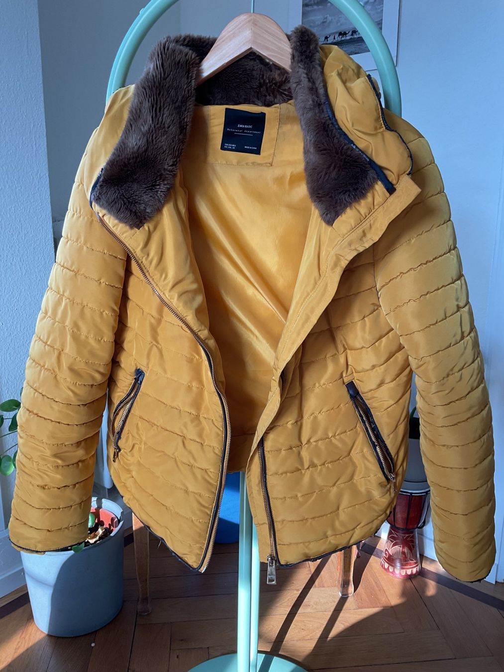 Giacche: Zara outdoor jacket – Usato da Zürich venduto da ioa_75n8