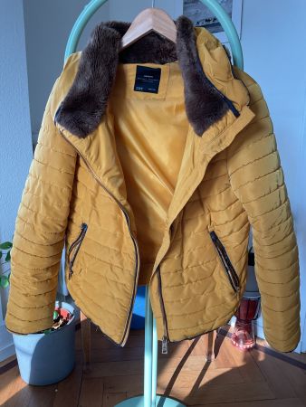 Zara outdoor jacket