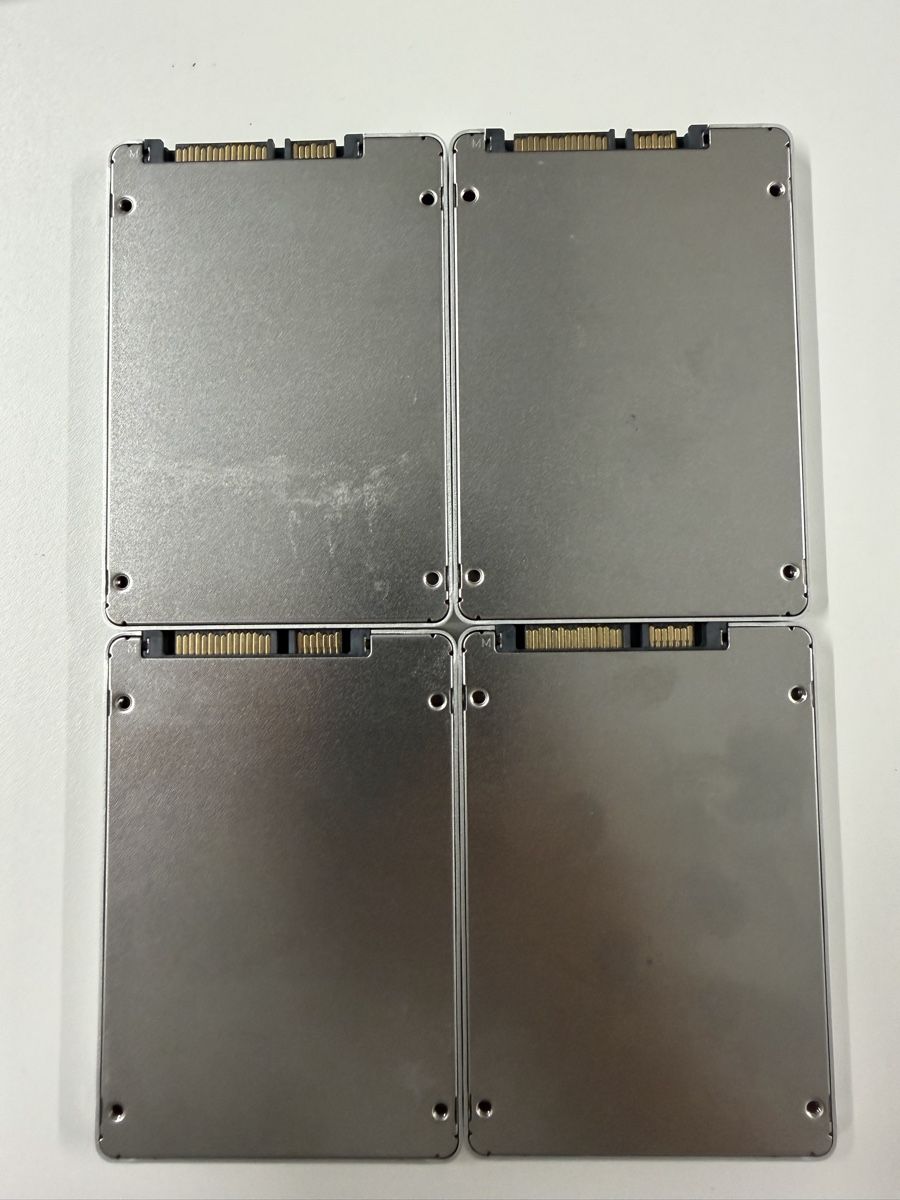 Hewlett Packard Dischi rigidi: 4 stück SSD – Usato da Gränichen venduto da Hulk80 2