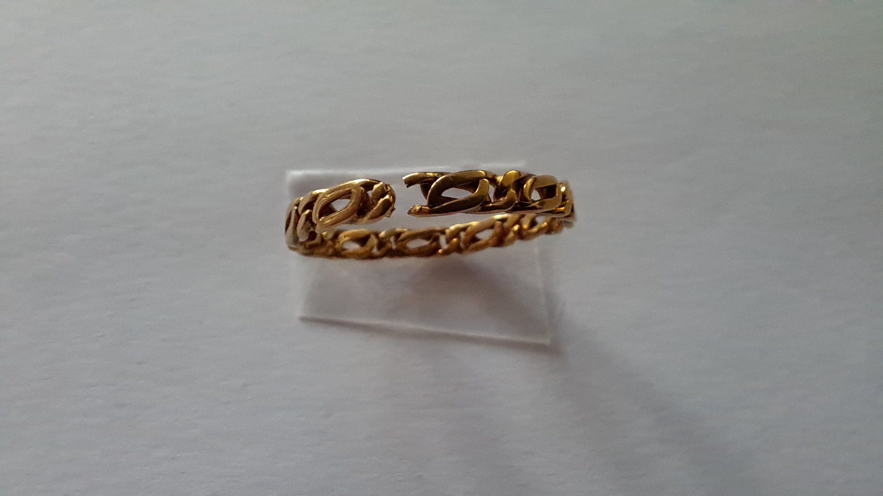 Ringe: Defekter Goldring – Gebraucht aus Pfäffikon ZH von Valsangiaccomo 1