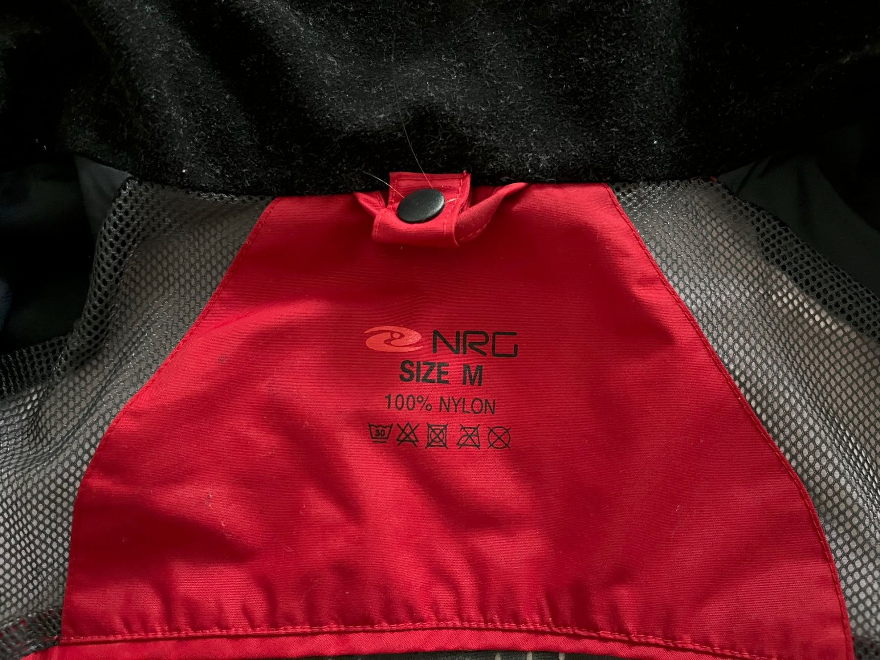 Giacche: Veste rouge M – Usato da Biel-Bienne venduto da Doriskoloris 4