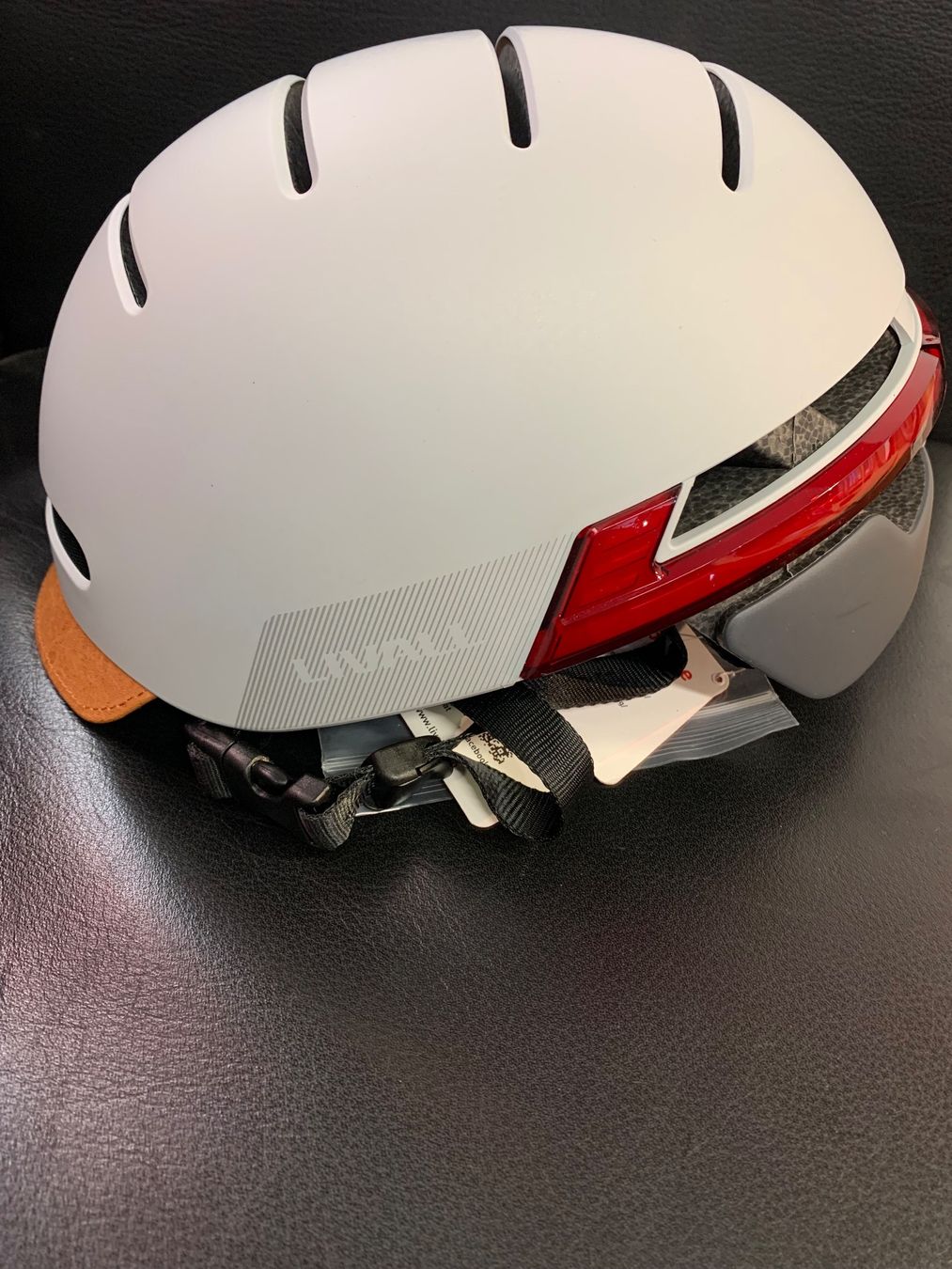 Caschi: Velohelm mit Licht Gr. M – Nuovo e nell'imballaggio originale da Widen venduto da chilli2hot 1