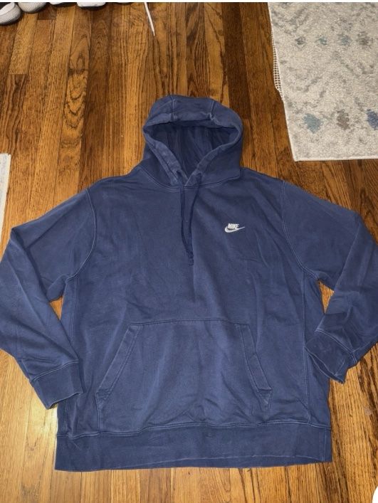 Maglioni & Felpe: Nike Hoodie – Usato da Münsingen venduto da lyf_j8ng