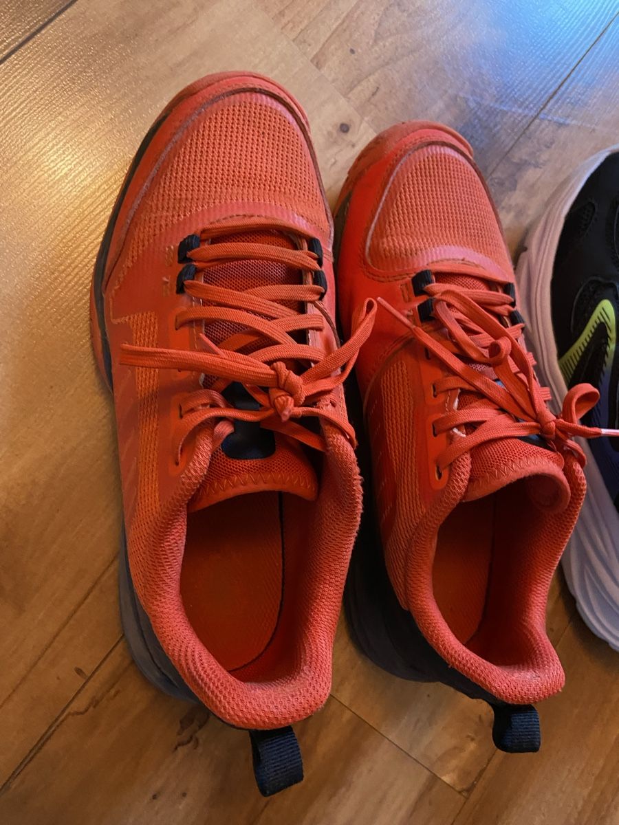 Scarpe per ragazzi: Chaussures 36-37 – Usato da Colombier (NE) venduto da chanche 1