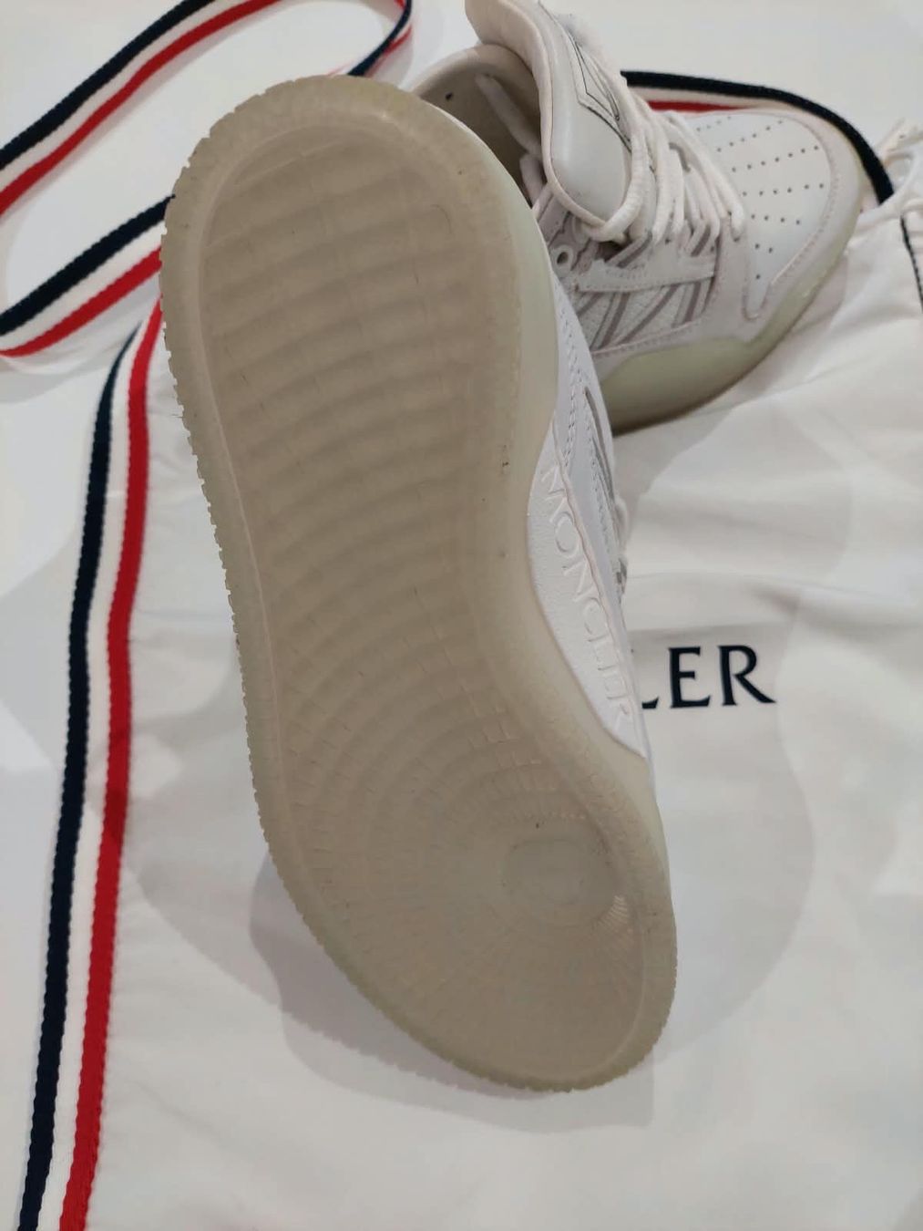 Moncler Chaussures femmes: Baskets Moncler 36 (new) – Neuf avec emballage d'origine à La Tour-de-Peilz par DressingEKL 7