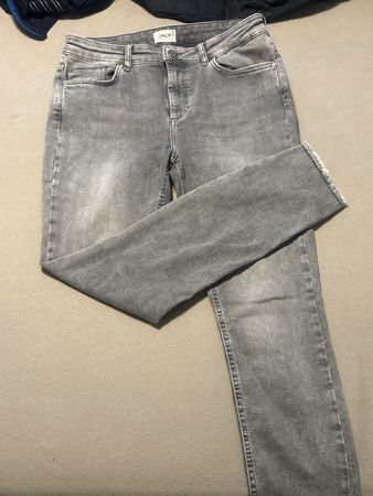 Only Jeans, grau, Top Zustand, Gr. 29/32, neuwertig.