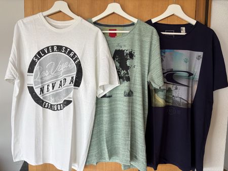 T-Shirt Set