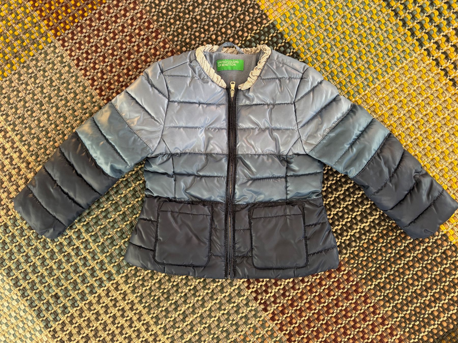 Benetton Jacken & Mäntel: Benetton Steppjacke, Grösse 90, verschiedene Blautöne – Gebraucht aus Pontresina von cumprerevender