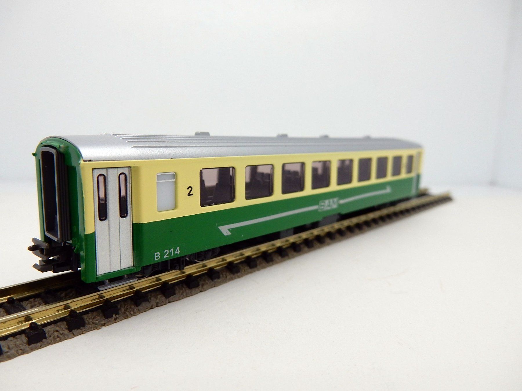 Kato Modelleisenbahnen: N-  "BAM" Bière - Apples - Morges - Voiture EW  - 2 Cl. – Neu (gemäss Beschreibung) aus Locarno von Gudrun2