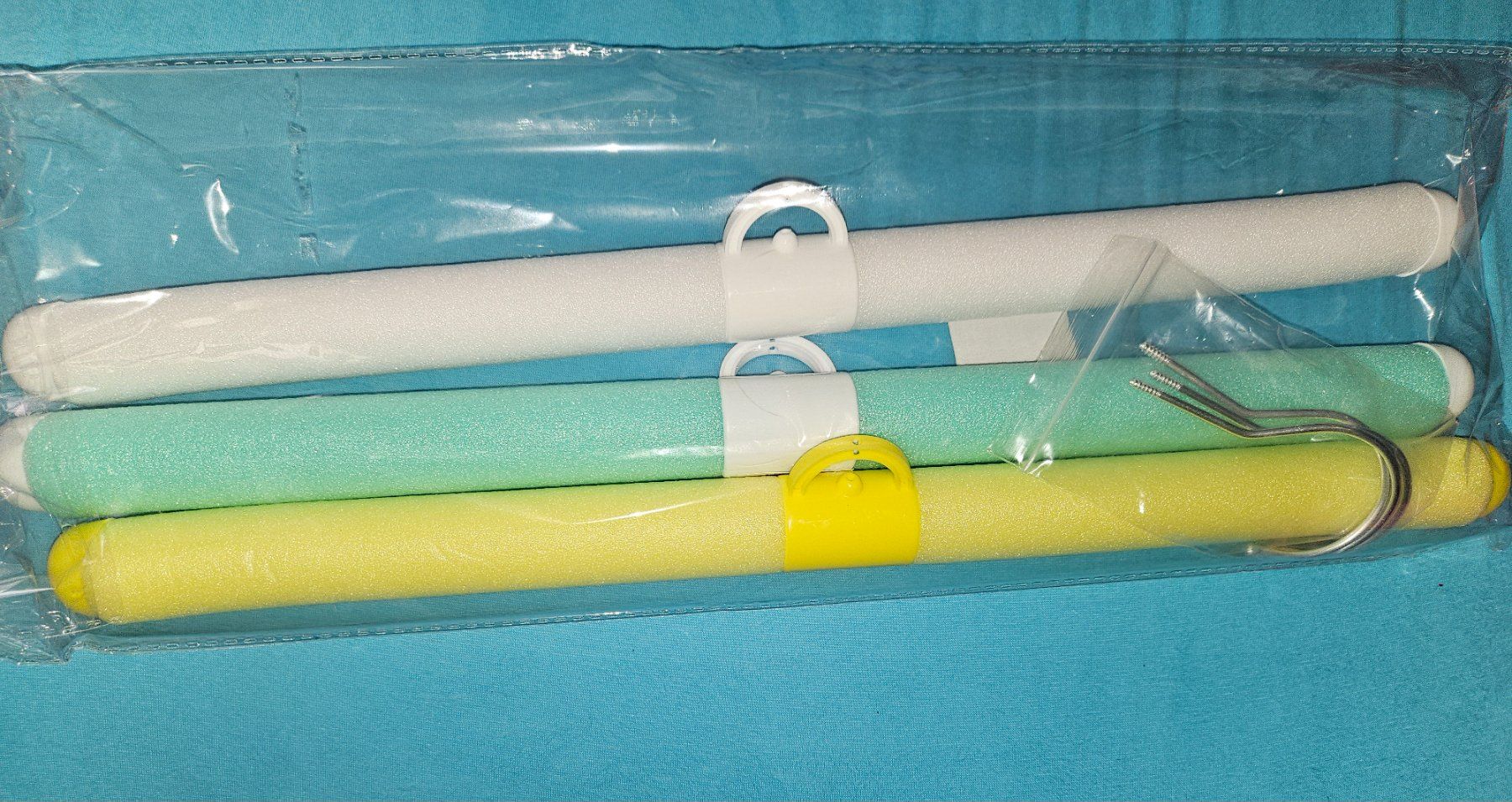 Cintres: 3 Kleiderbügel "flexi" – Neuf avec emballage d'origine à Thun par Shame 2