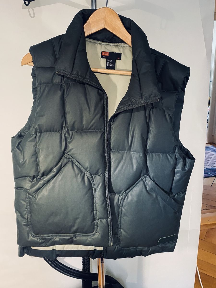 Diesel Gilets & Westen: Diesel sleeveless jacket – Gebraucht aus Genève von arcadiancocteau