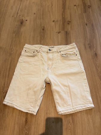 Pull&Bear Jeansshorts beige Grösse 42 Slim