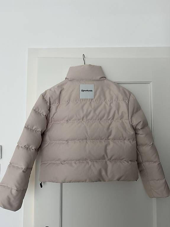 Giacche: Reebok Victoria Beckham Jacke S – Usato da Basel venduto da Ohschaumal 1