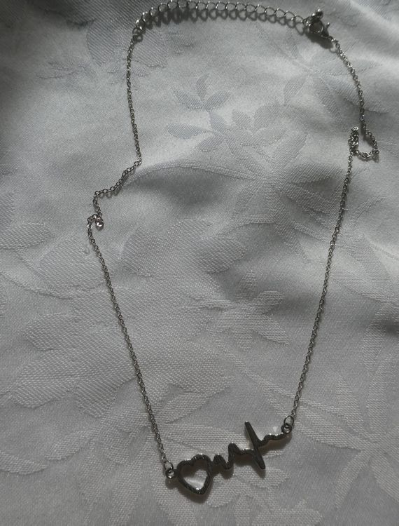 Collier Neuf Sans Emballage - Bijou Jamais Porté - Parfait Pour Offrir Ou Se Faire Plaisir