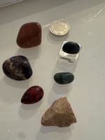 Edelstein-Set: Roter Jaspis, Rhodonit, Heliotrop & Box