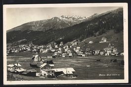 Davos-Dorf, Ortsansicht gegen das Gebirg
