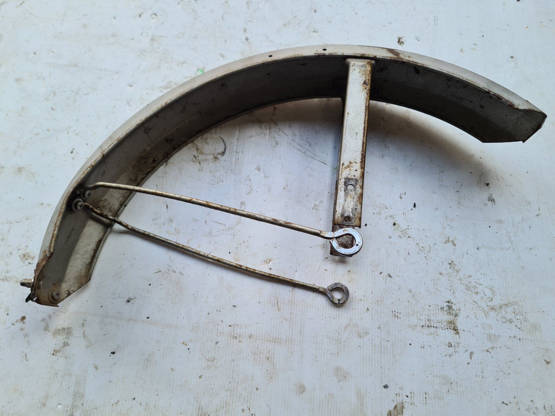 Puch Ciclomotori: Schutzblech Original Puch Maxi S/N, montagefertig – Usato da frümsen venduto da Sailem 2