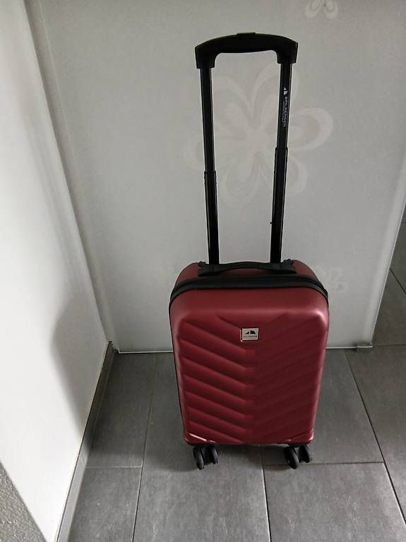 Sonstiges zu Aviatik: Easyjet Hartschalenkoffer – Neu (gemäss Beschreibung) aus Birsfelden von coccobello03 2