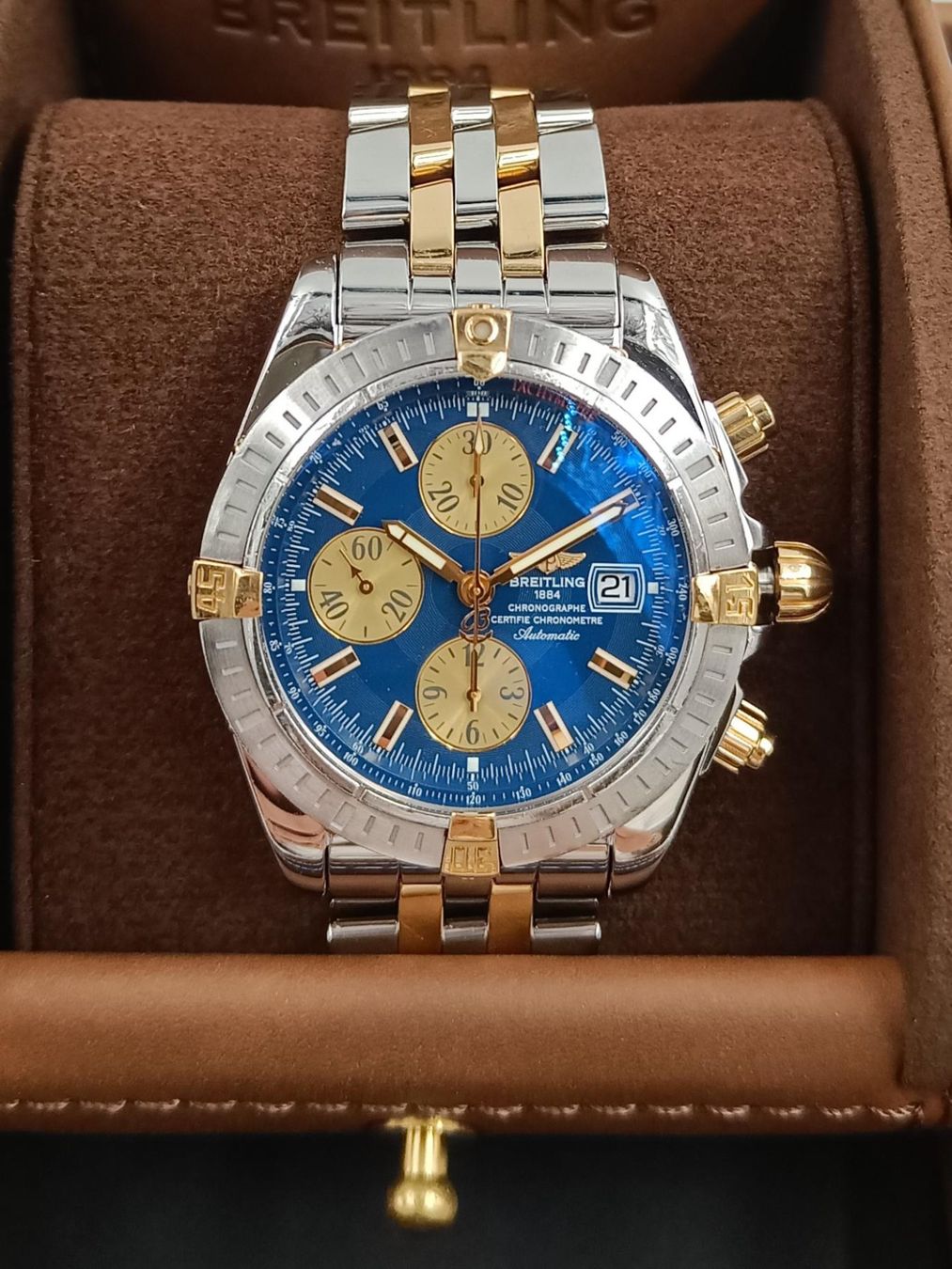Breitling Uhren: BREITLING " CHRONOMAT EVOLUTION " B COLOUR, 43 MM – Gebraucht aus Luzern von EdiGem