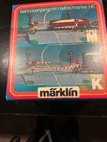 Märklin H0 Bahnübergang mit Halbschranke