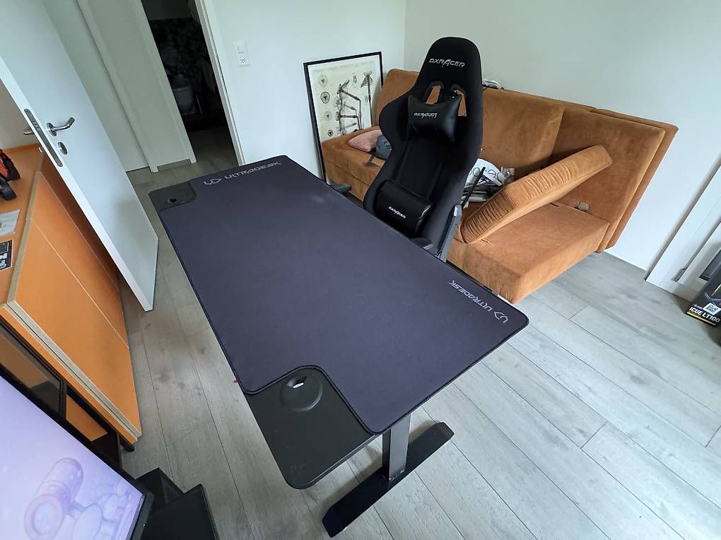 Stühle: Gaming Stuhl DXRacer Formula – Gebraucht aus Basel von and_pos 3