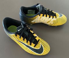 Kinder Fussball-Nockenschuhe Nike, Gr. 34