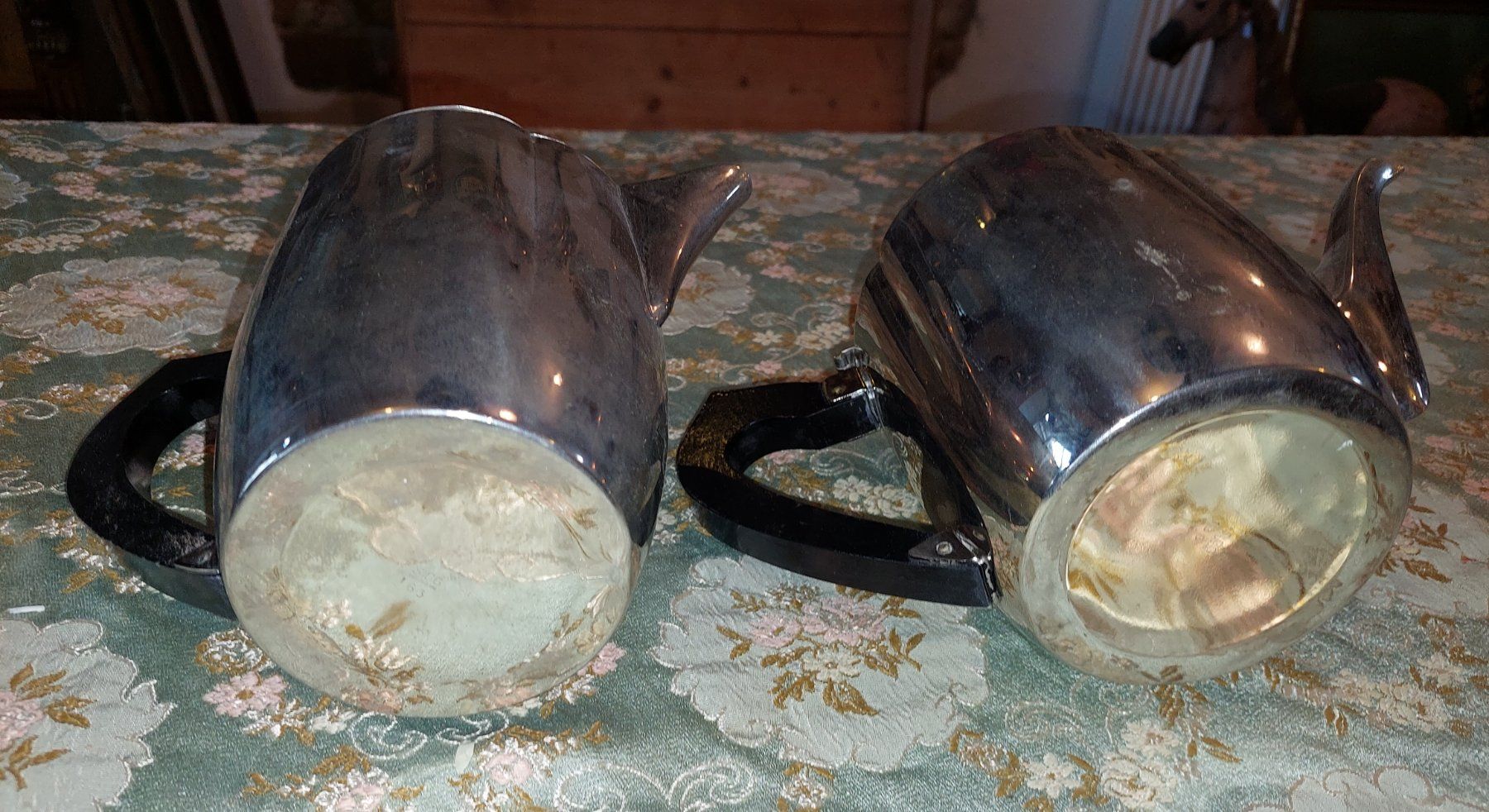 Teiere: 2 Art Deco Kaffeekannen, möglicherweise versilbert – Usato da Siblingen venduto da rantiques 2