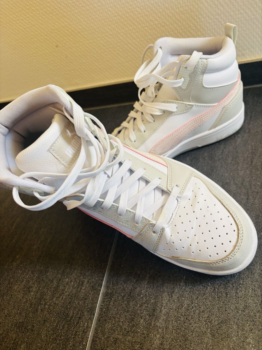 Puma Chaussures femmes: Schuh – D'occasion à Appenzell Eggerst. par bau_hl5d 4