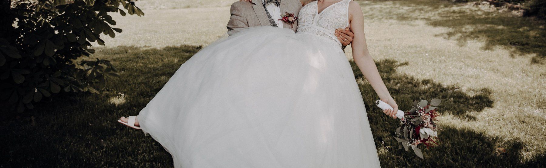 Vestiti: Secondhand Brautkleid Pronovias "Marisol", Grösse 36 – Usato da Brunnen venduto da Herzig-Brautmode 3