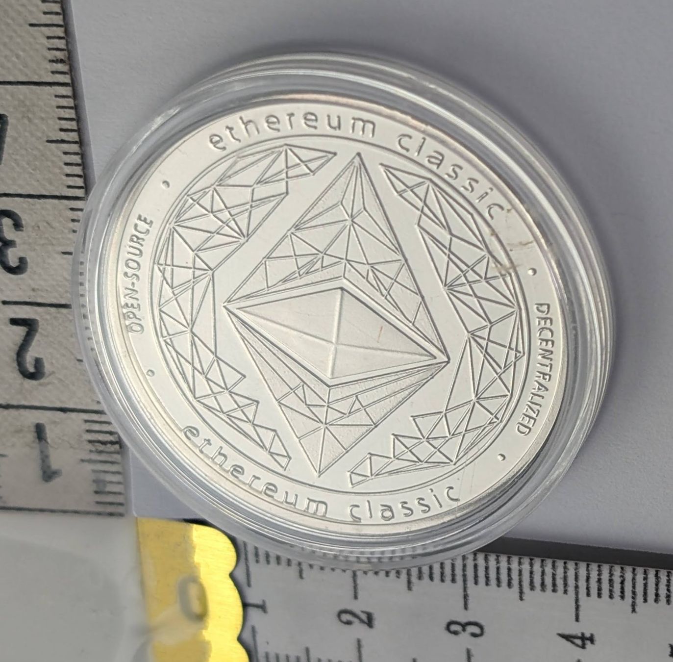 Tutti le monete: silbrige ETH / Ethereum Münze, Neu! – Nuovo (secondo la descrizione) da Zürich venduto da axolottchen 1