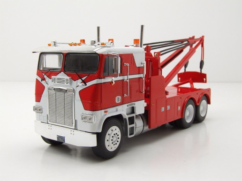 Freightliner Modellautos: Freightliner FLA LKW Abschlepper 1987 rot / weiss       1:43 – Neu und originalverpackt aus Gerlafingen von espero88