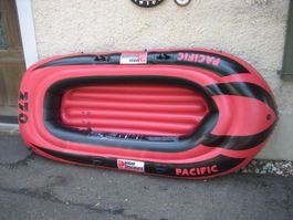 Schlauchboot Interdiscount rot/schwarz